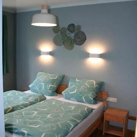 Haus Brunnenkunst 3*